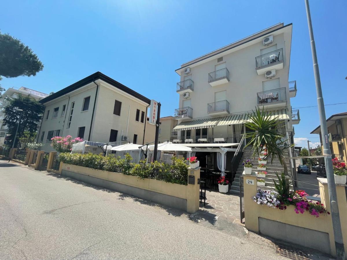 Hotel Moroni Rimini Ngoại thất bức ảnh